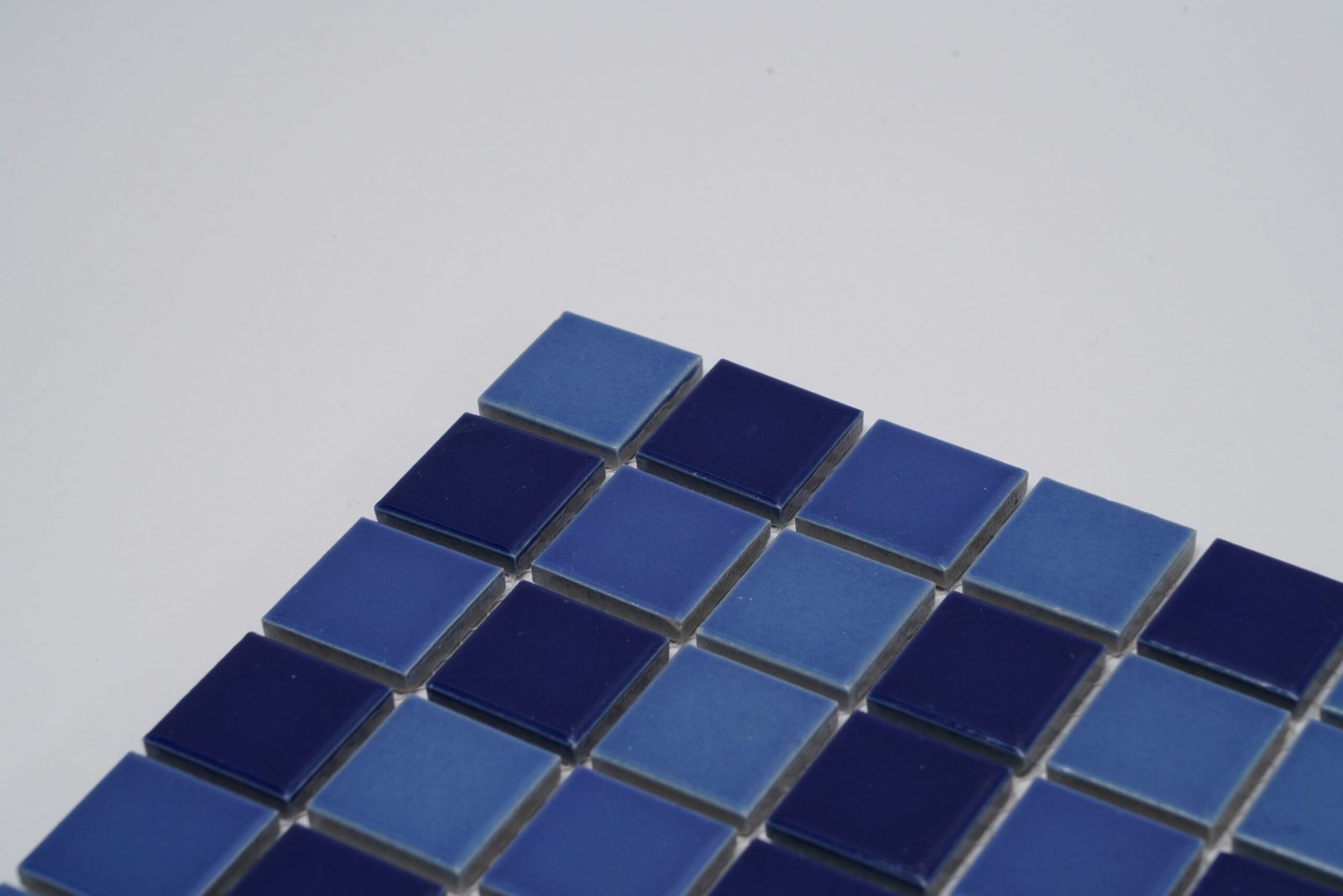 Mosaic IM25DBM (302x302mm, Pool Tile)